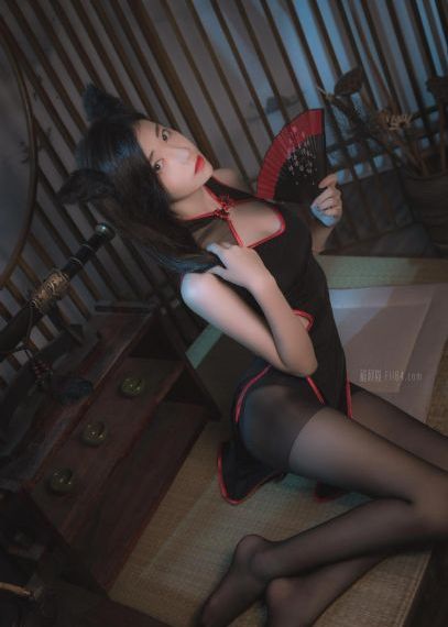 团鬼六女教师在线观看