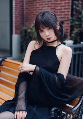 艳鉧动漫1～6无删减中文在线观看
