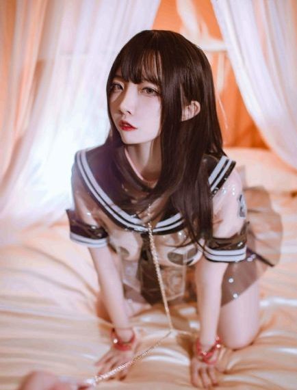 图书馆彼女